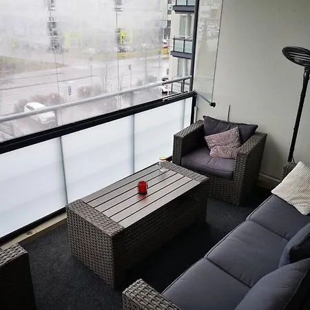 Mukava Asunto Saunalla Ja Isolla Parvekkeella! Apartment Tampere